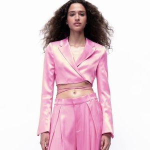 zara cropped satin effect blazer fuchsia sz Medium NWTS